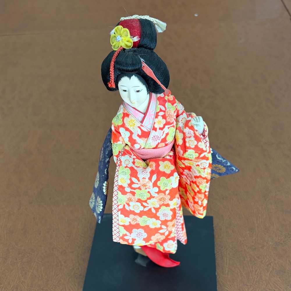 Traditional Japanese Geisha Doll in Floral Kimono